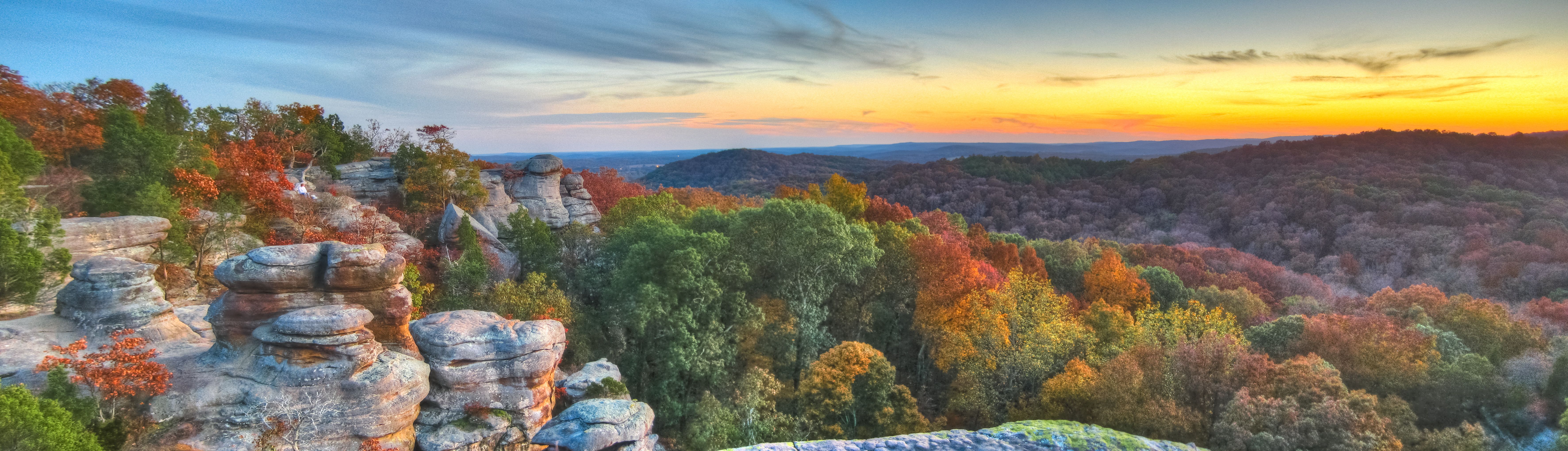 Garden of the Gods sandstone rock formations in Shawnee National Forest, southern Illinois
